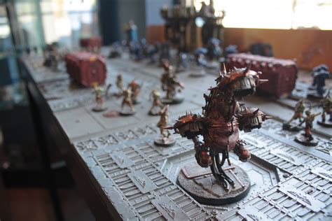 WELCOME TO WARHAMMER.